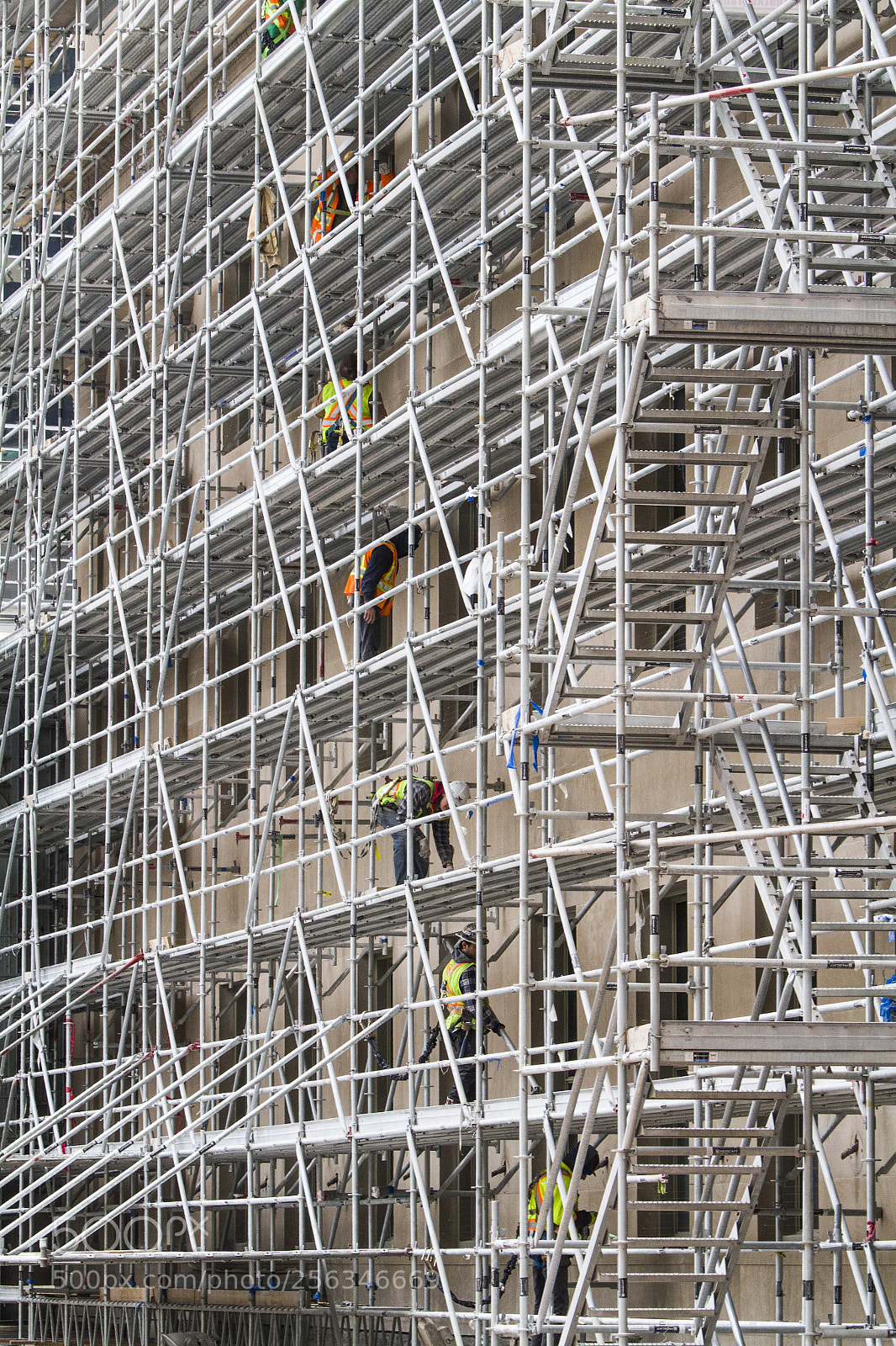 Canon EOS 7D sample photo. Workers on scaffolds photography