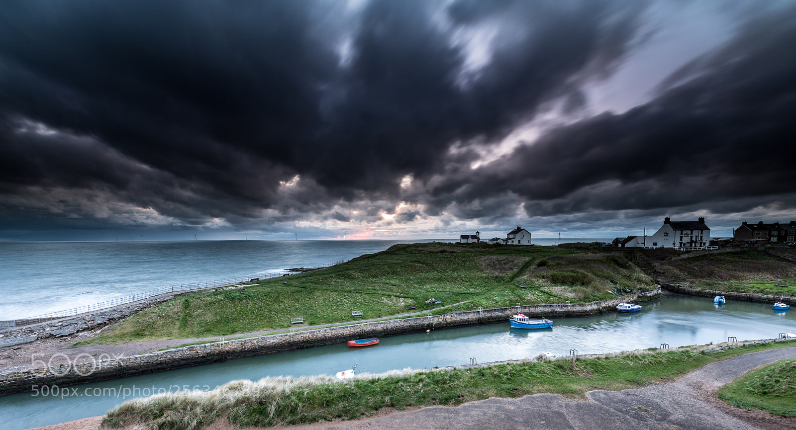 Nikon D850 sample photo. Seaton sluice harbour photography