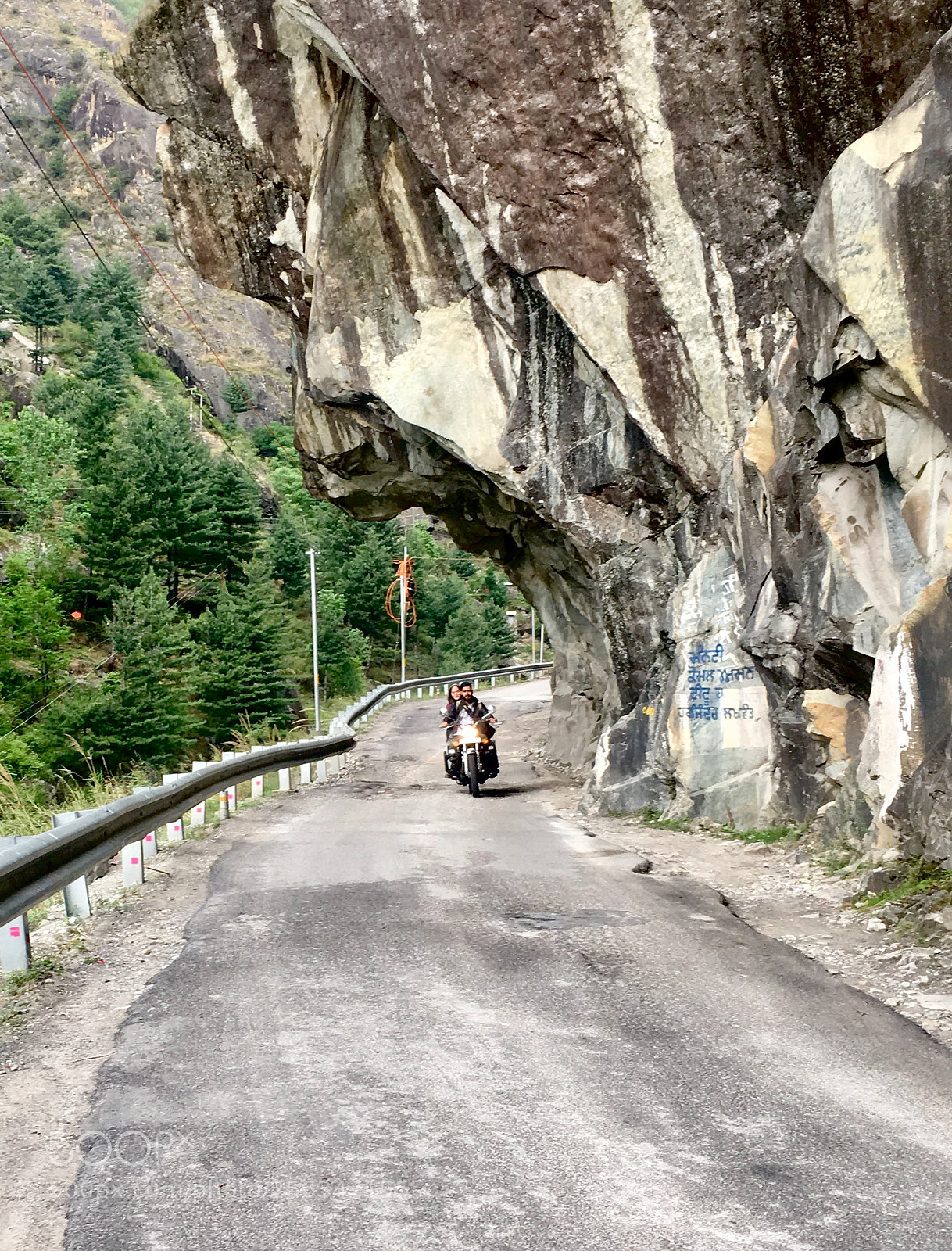 Apple iPhone 6s sample photo. Kasol bike ride photography