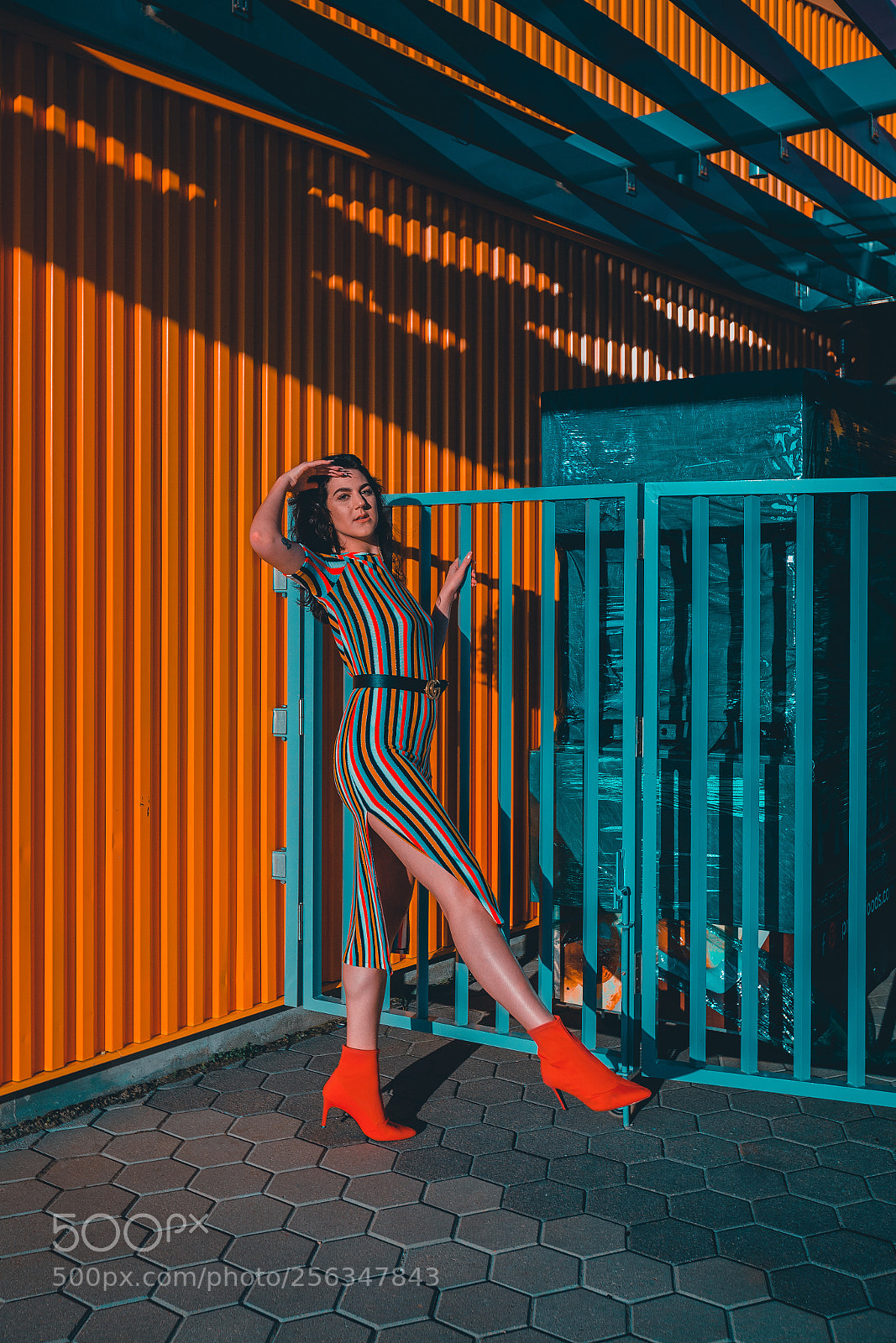 Canon EOS 6D sample photo. 6'2" + red heels photography