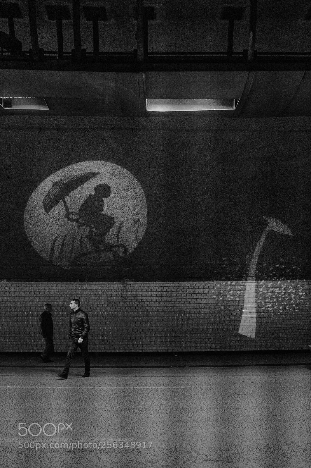 Fujifilm X100T sample photo. The tunnel photography