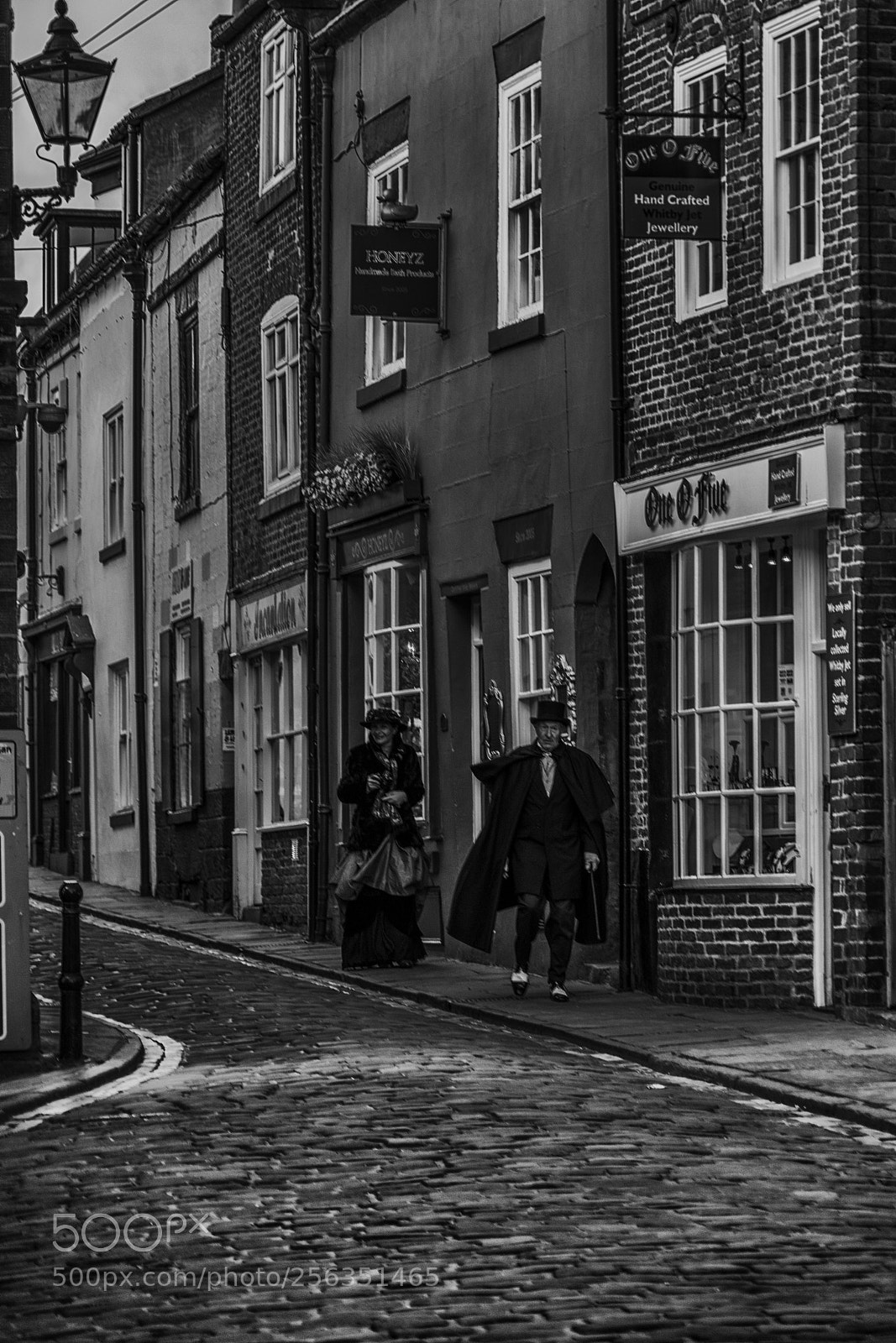 Sony a7R II sample photo. Goth weekend too photography