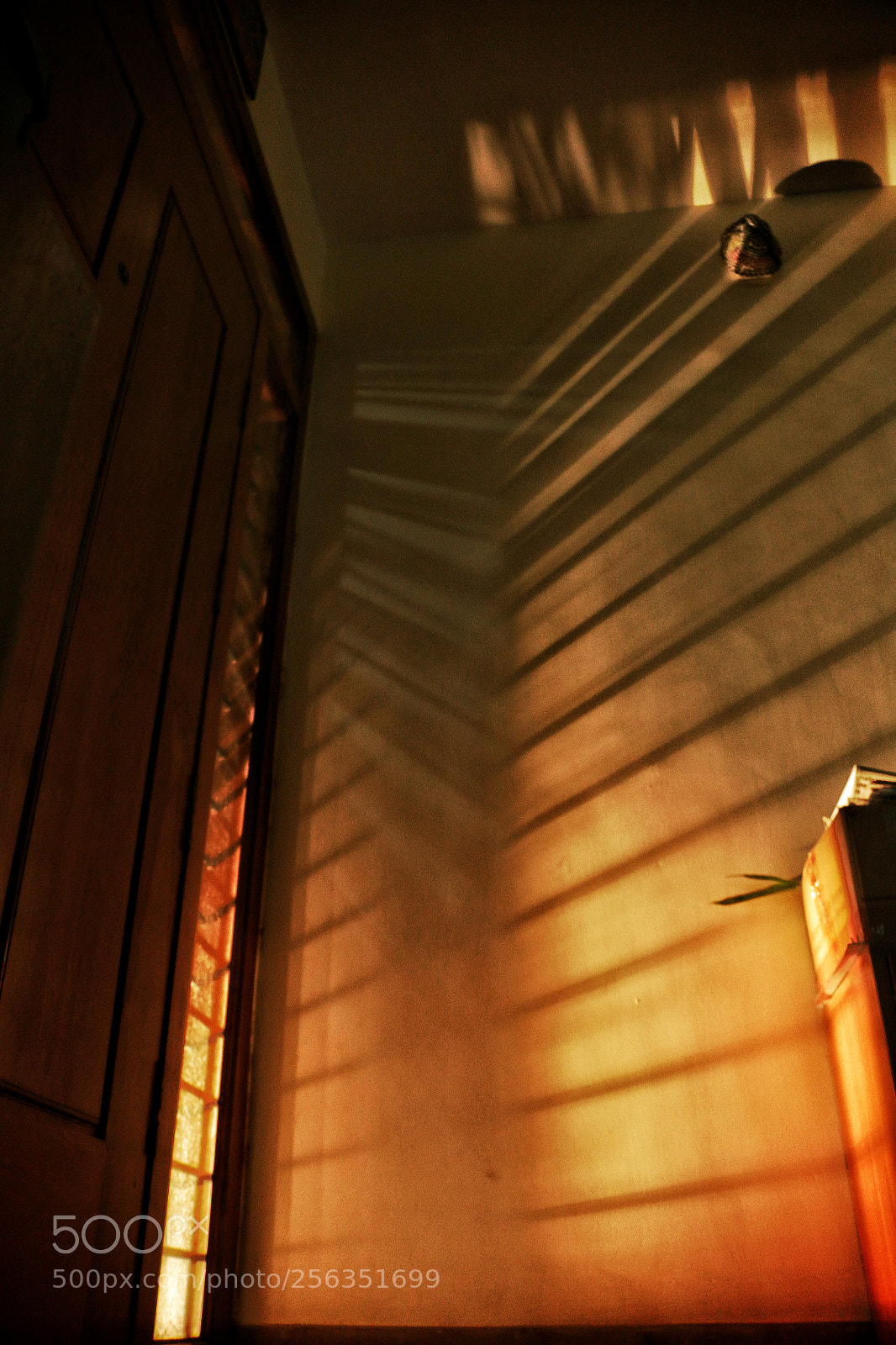 Canon EOS 70D sample photo. Refracted shadows! photography