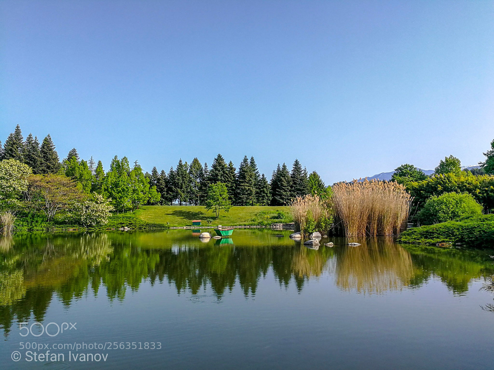 HUAWEI Mate 9 sample photo. St. vrach residence lake photography