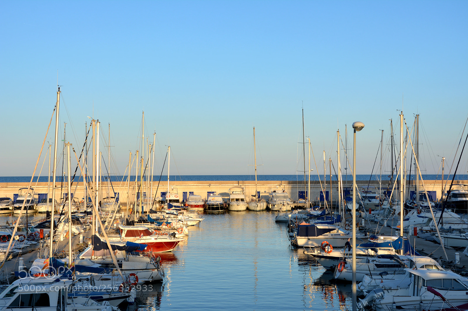 Nikon D5200 sample photo. Between sky and sea photography