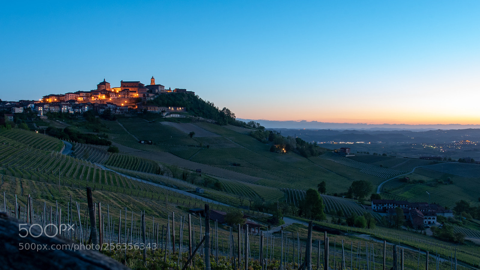 Nikon D750 sample photo. Langhe sunrise photography