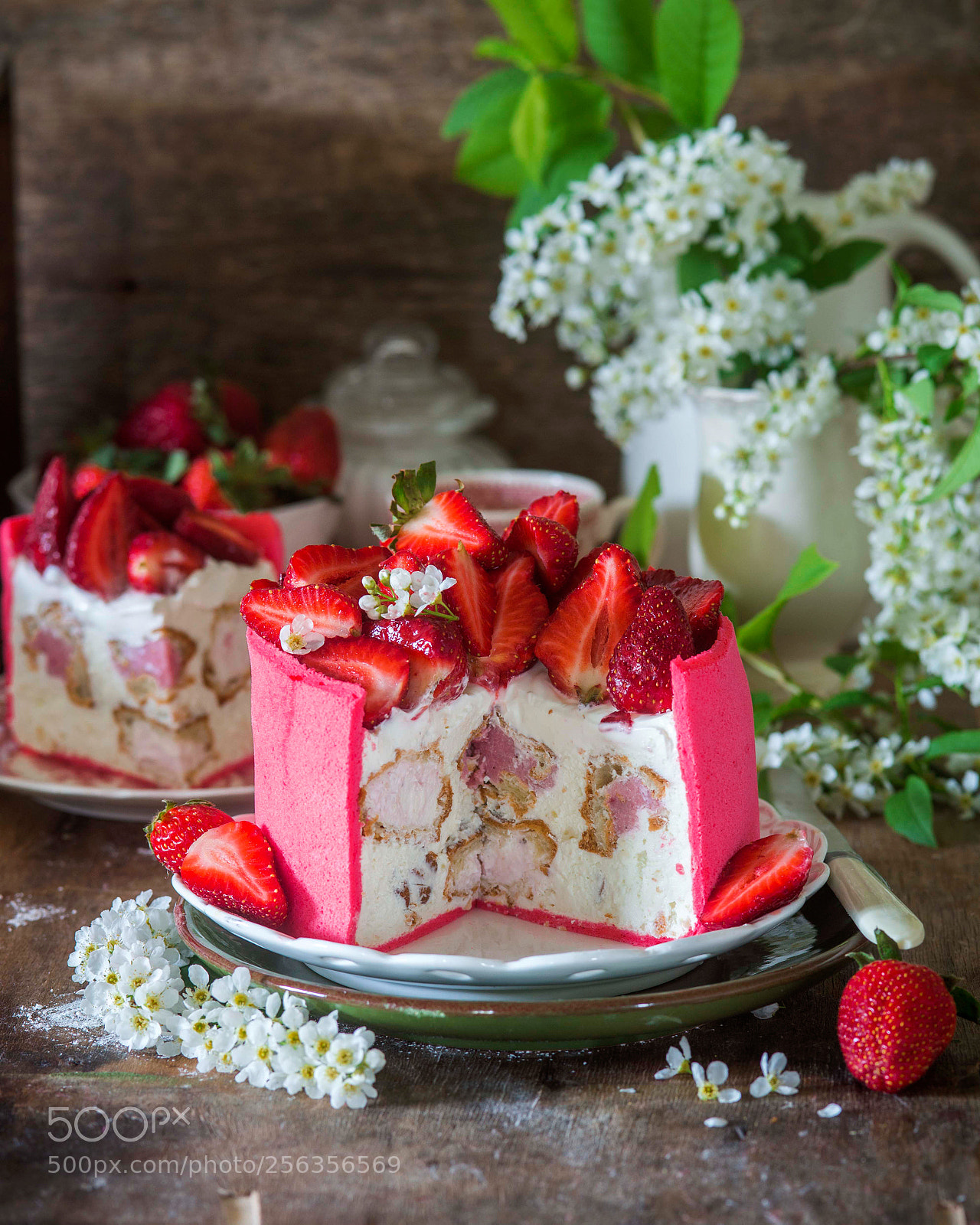 Nikon D600 sample photo. Strawberry mousse cake photography