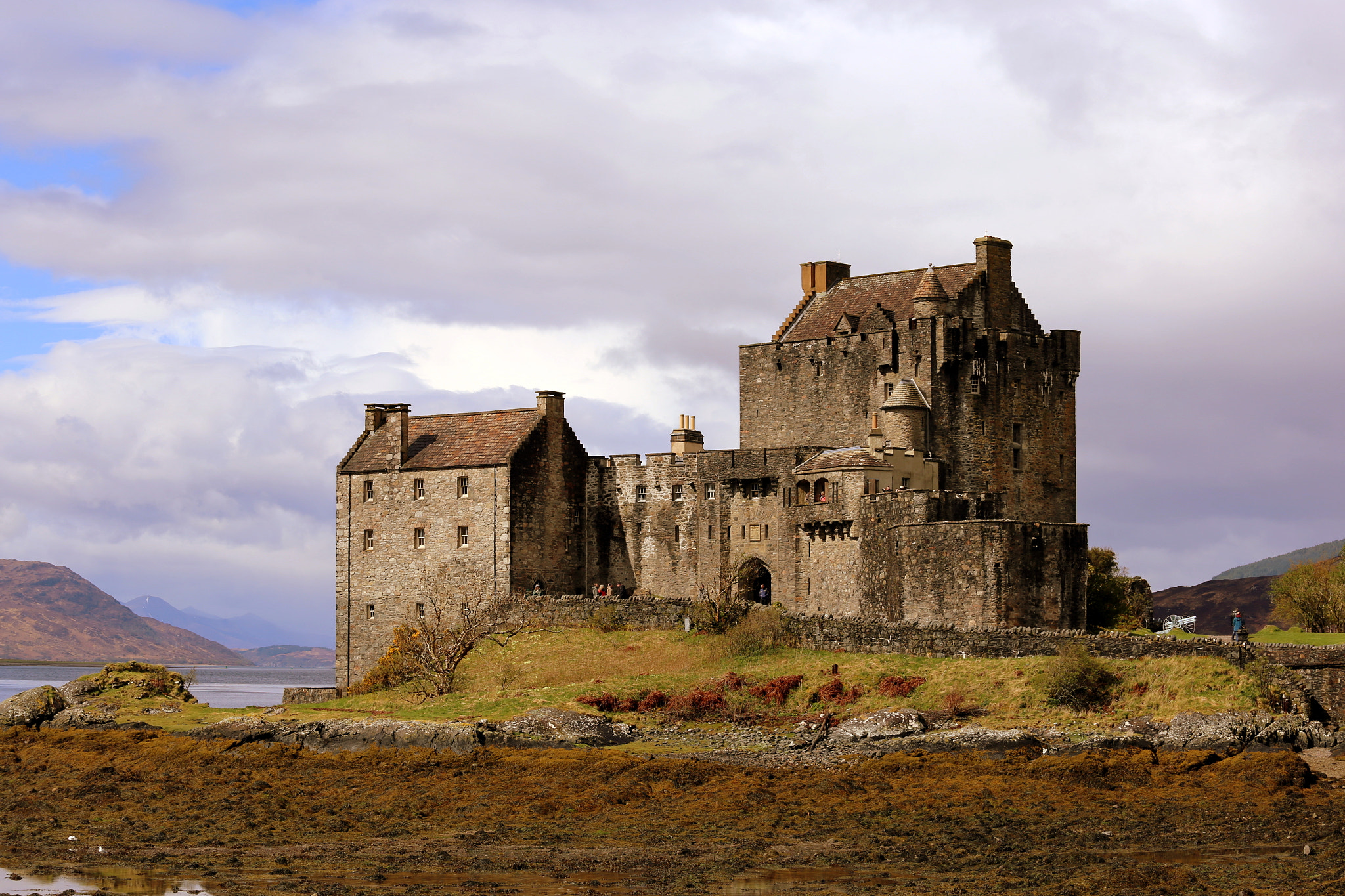Canon EOS 6D sample photo. Eilean donan castle photography