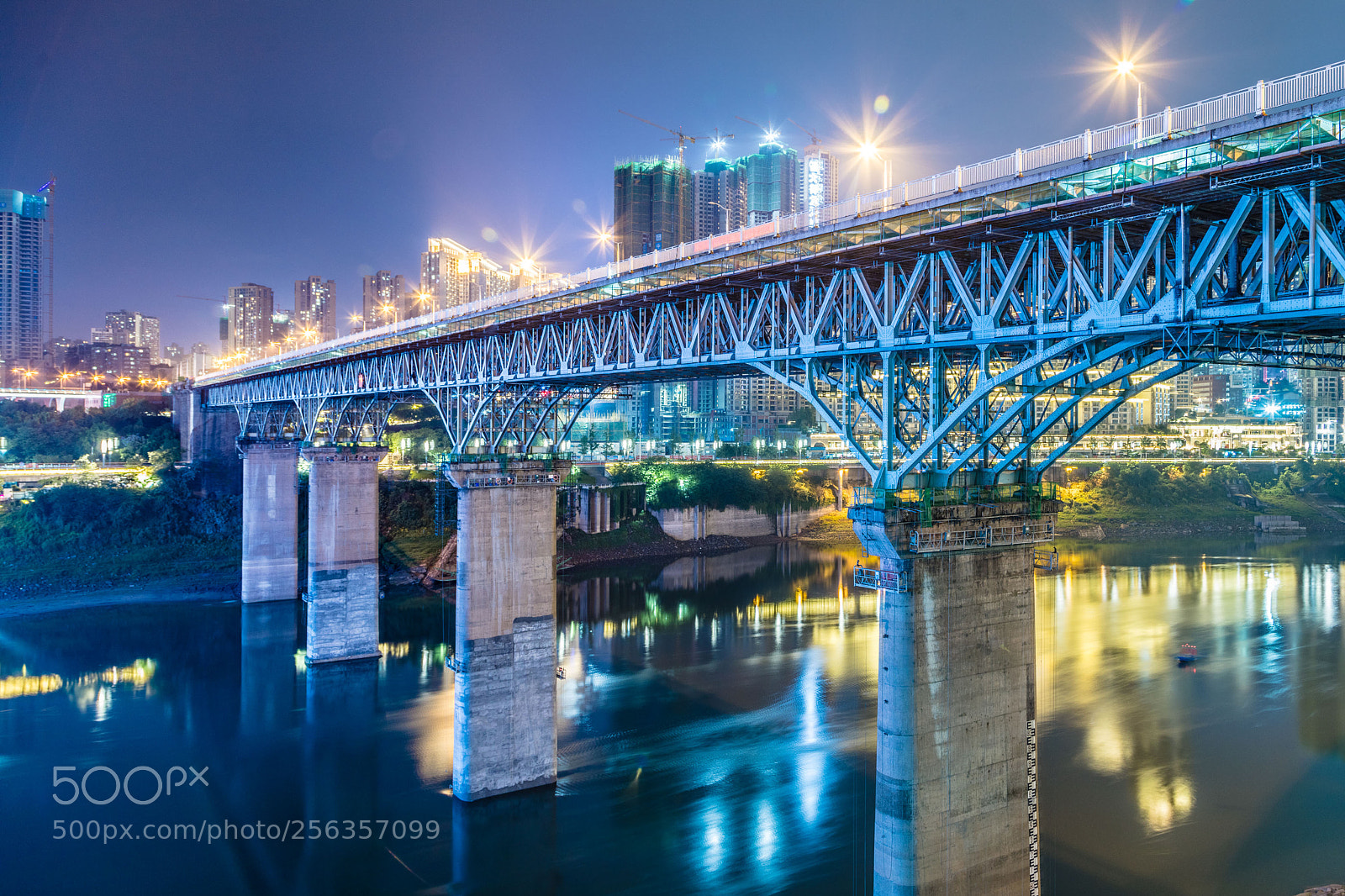 Canon EOS 5DS R sample photo. Night in chong-king photography