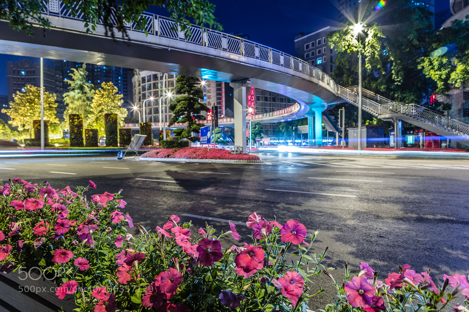 Canon EOS 5DS R sample photo. Night in chong-king photography