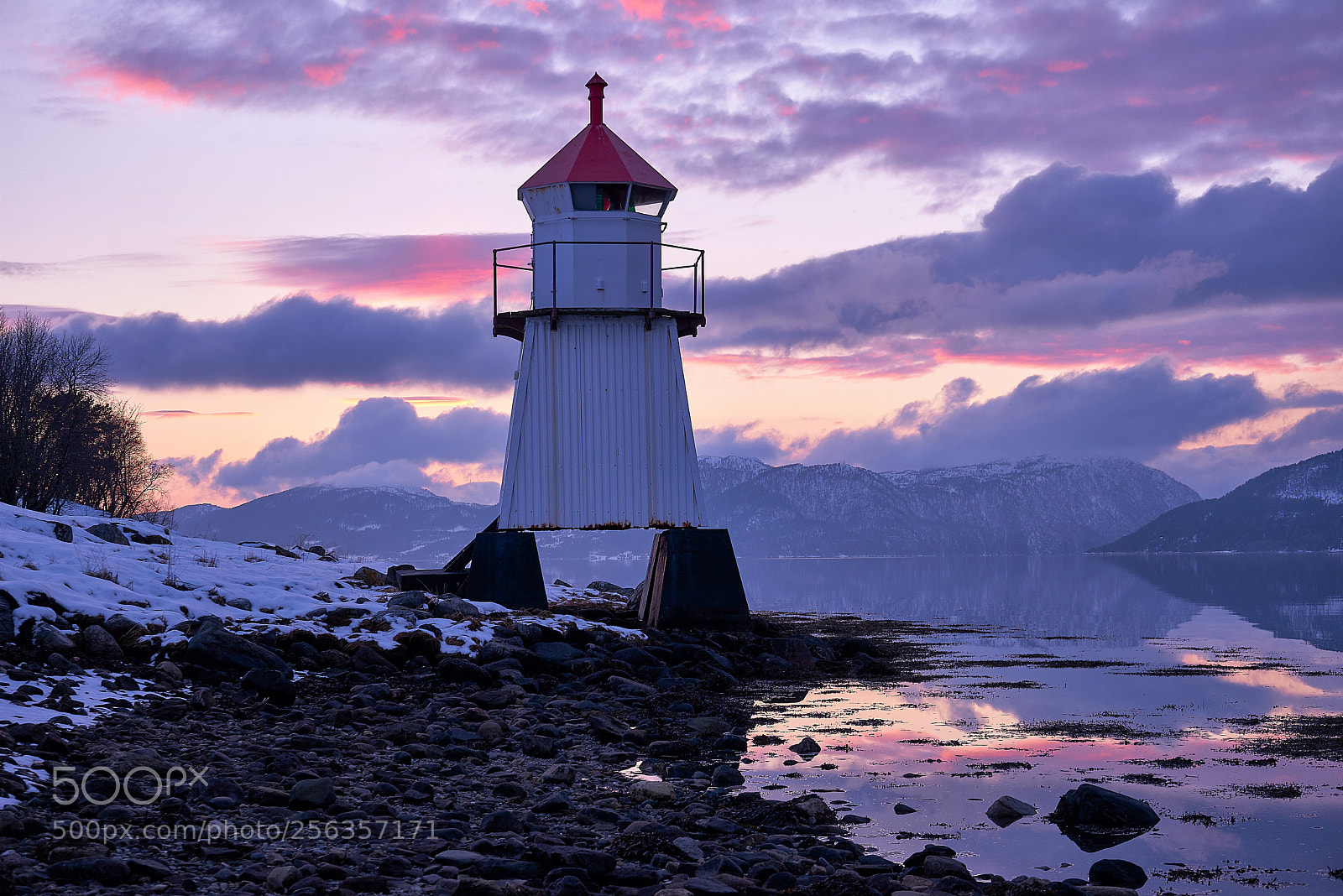 Sony a7R sample photo. Torvik fyr photography