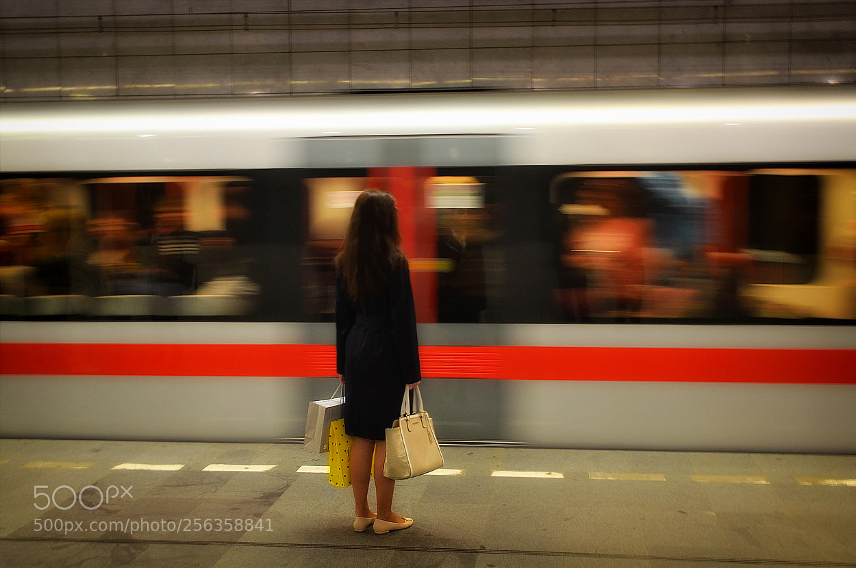 Nikon D3100 sample photo. Metro photography