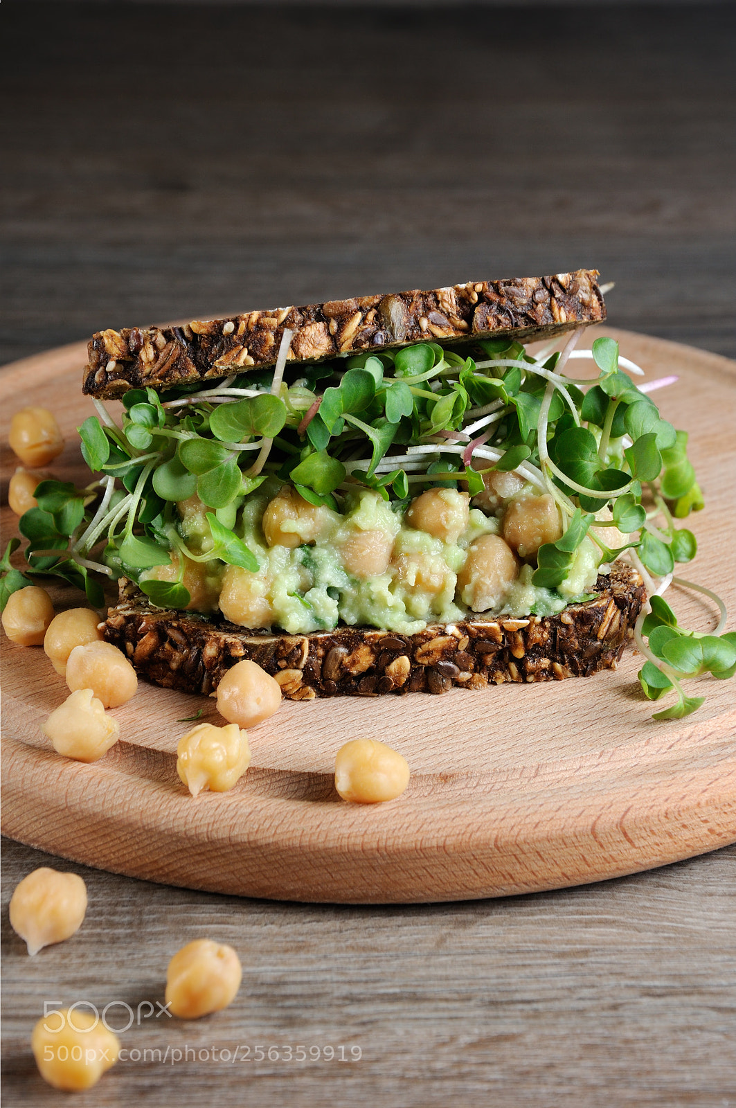 Nikon D90 sample photo. Chickpea avocado sandwich with photography