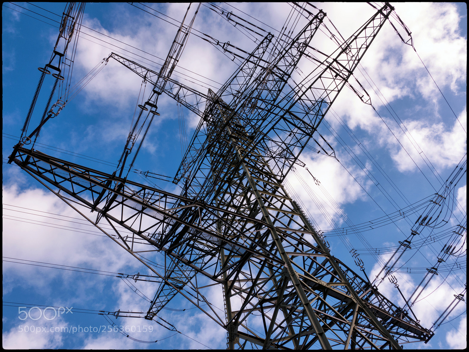 Sony Cyber-shot DSC-RX10 IV sample photo. ... high voltage ... photography