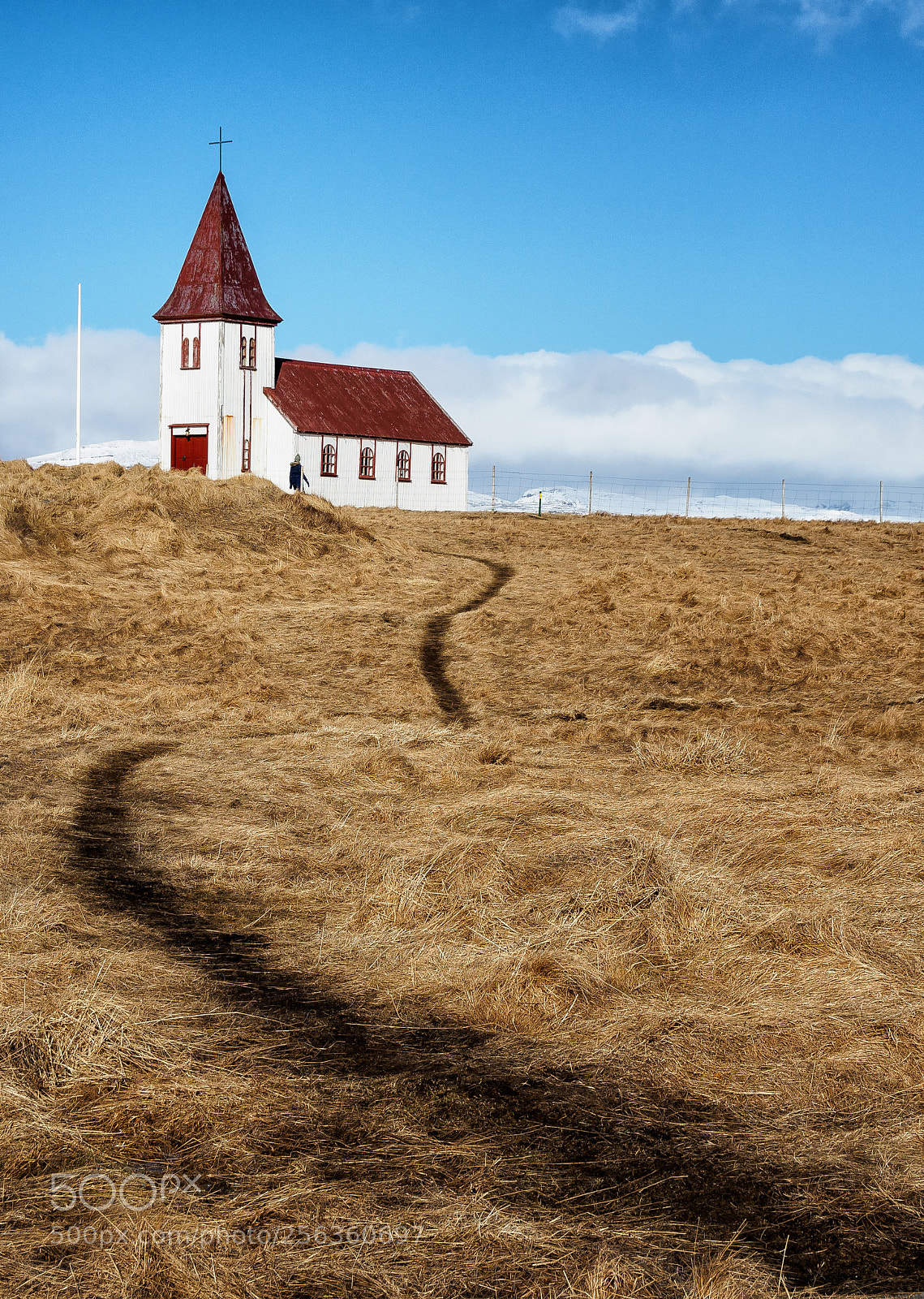 Olympus OM-D E-M5 II sample photo. Iceland - church photography