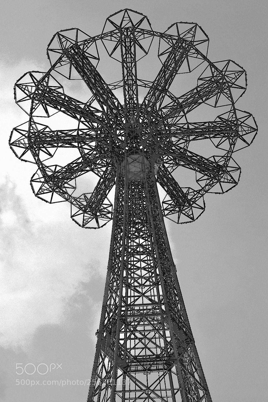 Nikon D5500 sample photo. Coney island bw photography