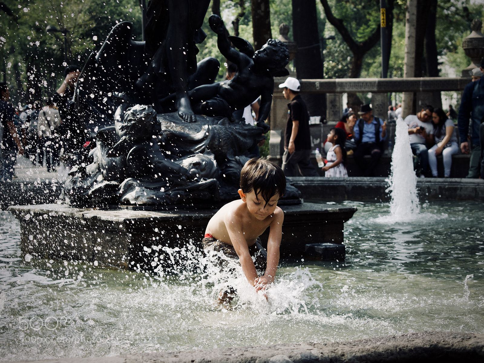 Nikon D5600 sample photo. Splash and happiness photography