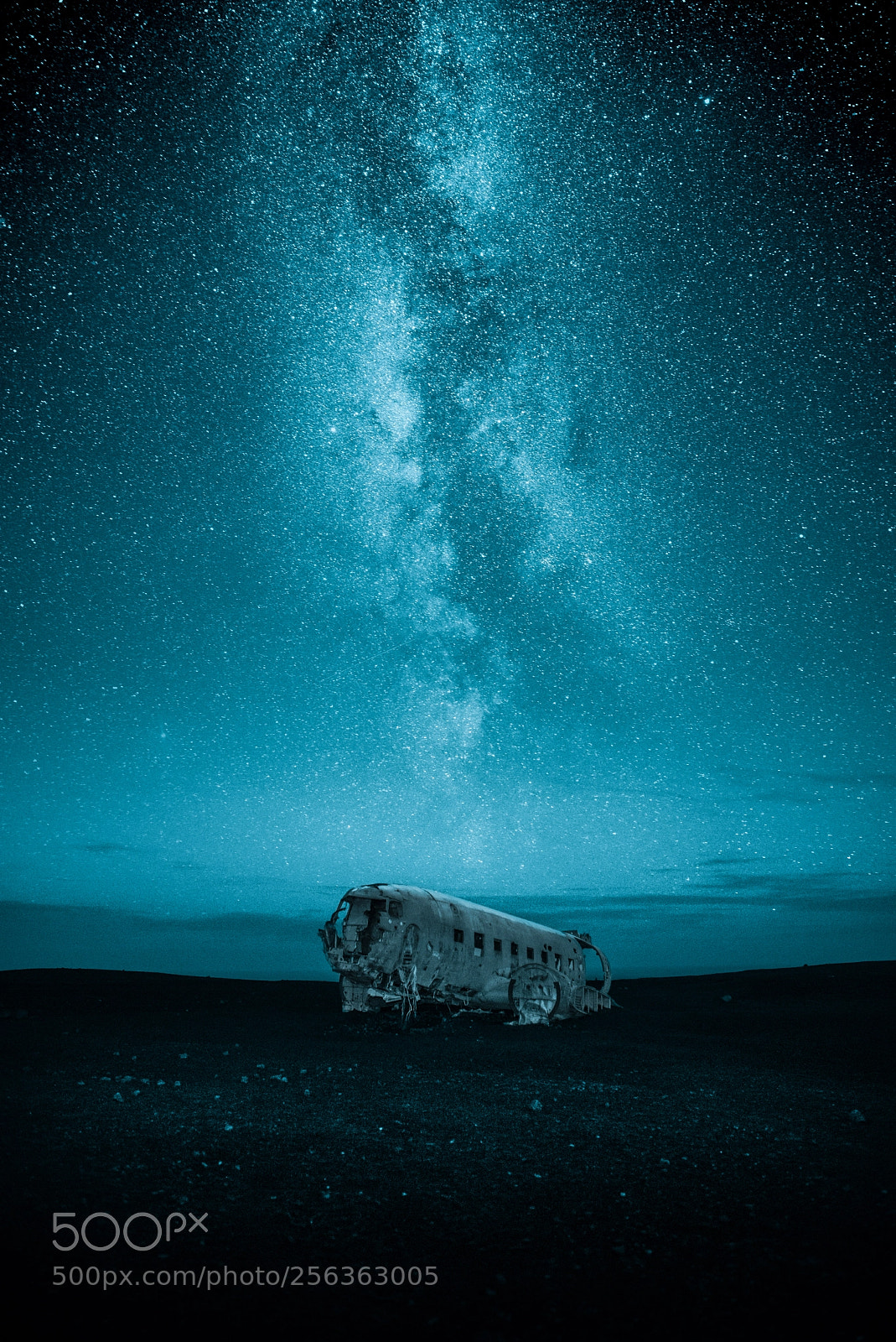 Sony a7R II sample photo. Night wreck photography