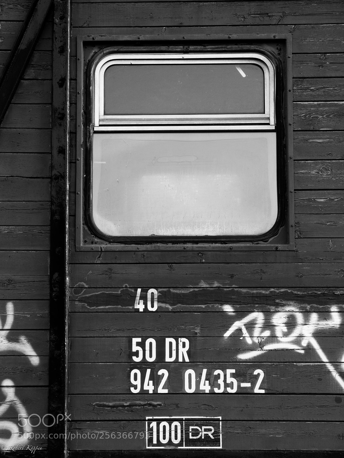 Olympus OM-D E-M1 sample photo. Railway station photography