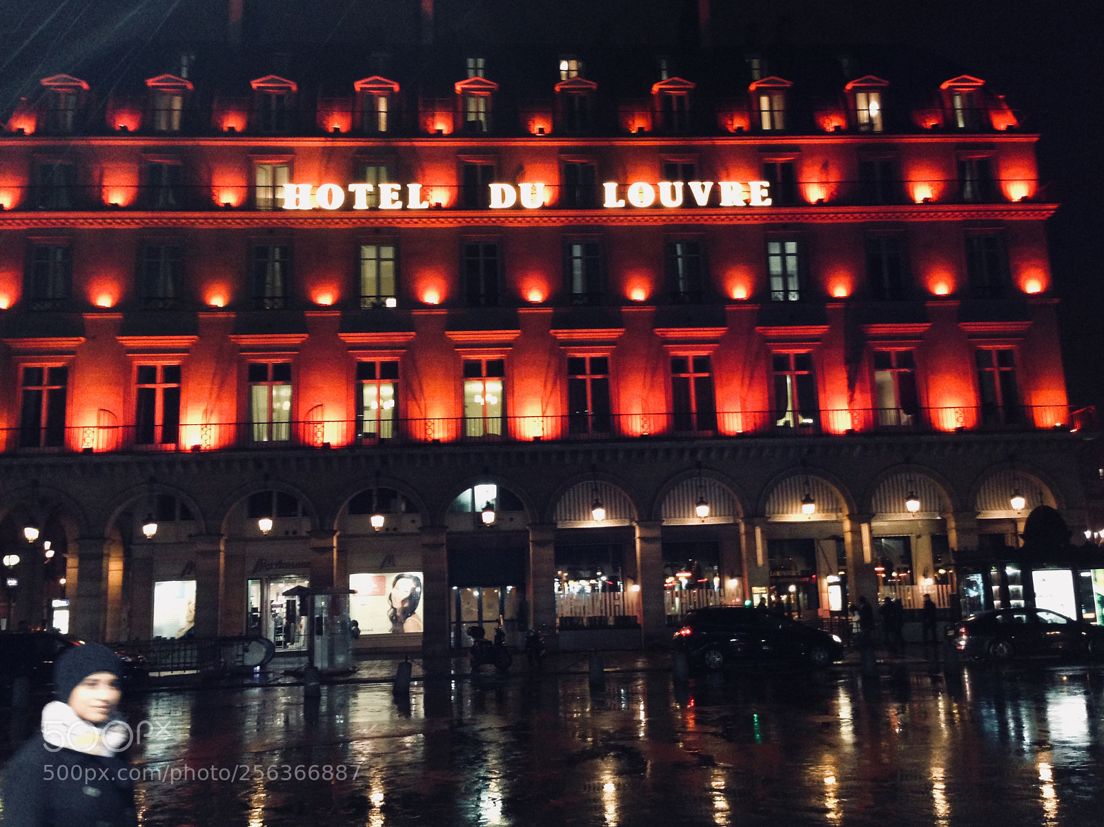 Apple iPhone 5 sample photo. Hotel louvre  photography