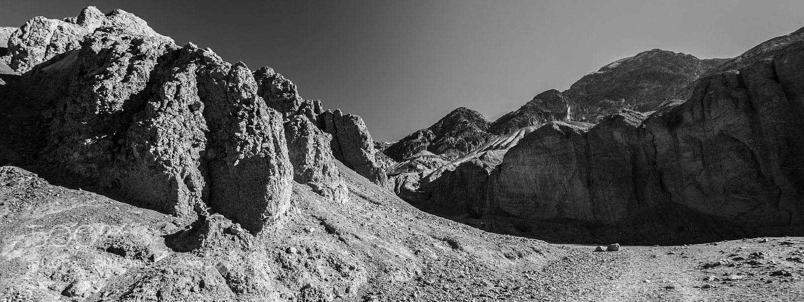 Canon EOS 5D Mark IV sample photo. Natural bridge trail photography