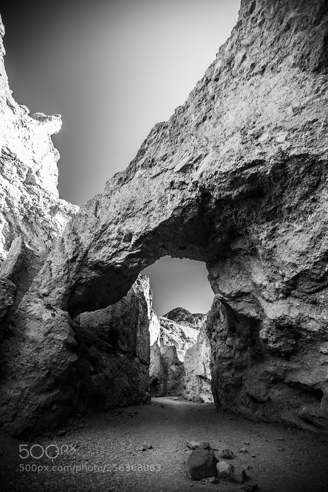 Canon EOS 5D Mark IV sample photo. Natural bridge trail photography