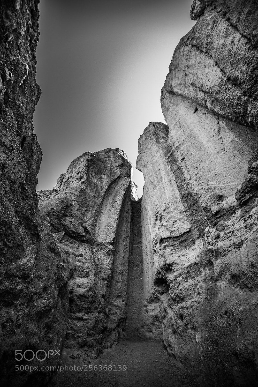 Canon EOS 5D Mark IV sample photo. Natural bridge trail photography