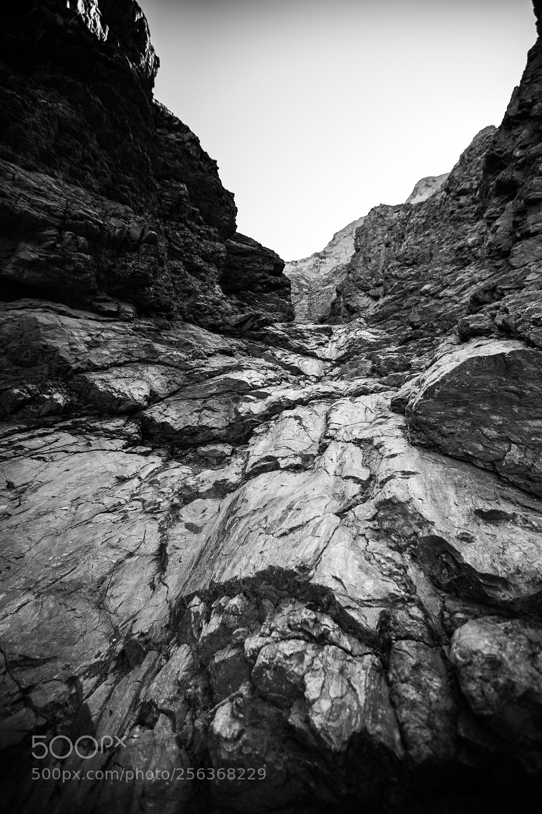 Canon EOS 5D Mark IV sample photo. Natural bridge trail photography