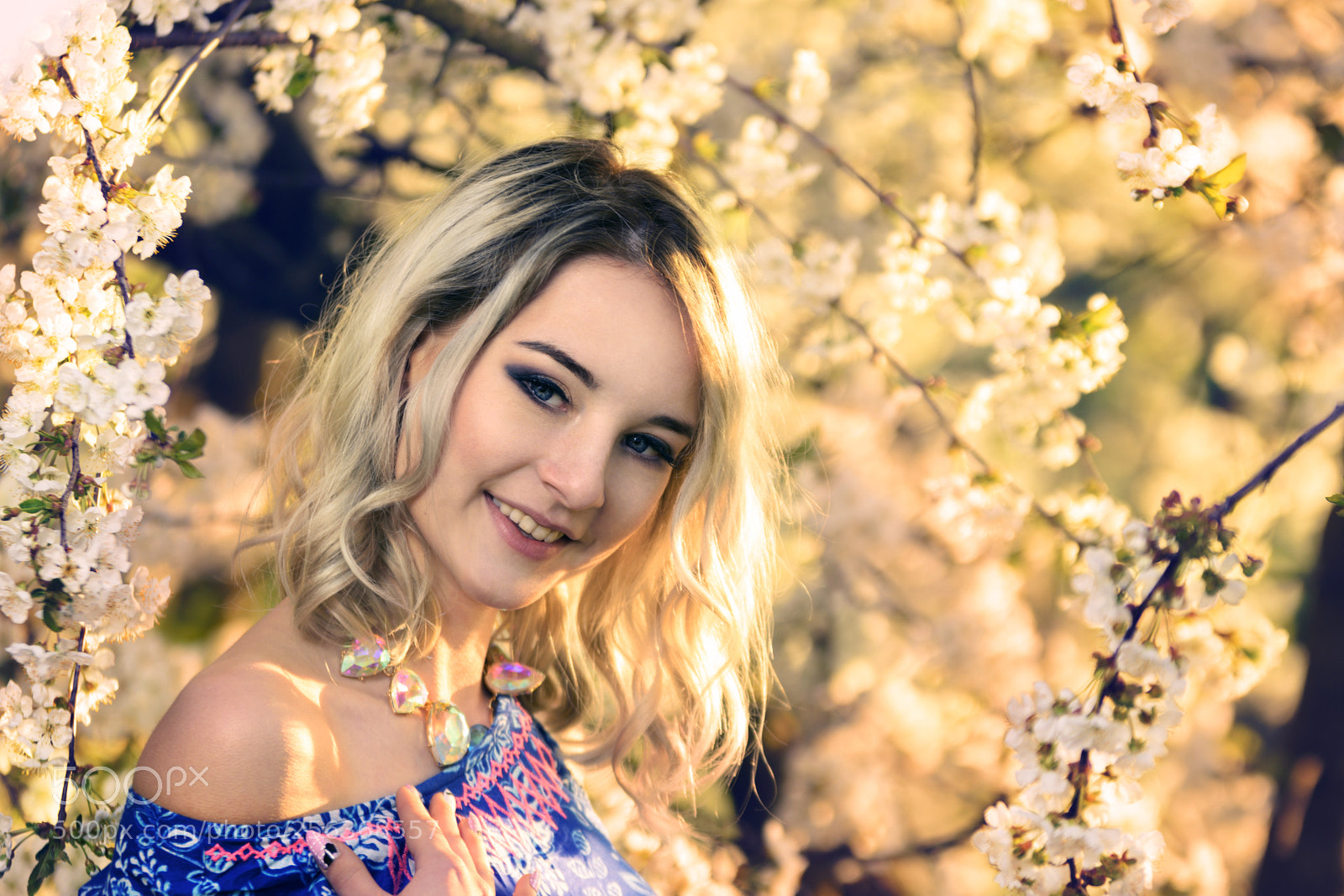 Nikon D7200 sample photo. Kinia - 7 photography