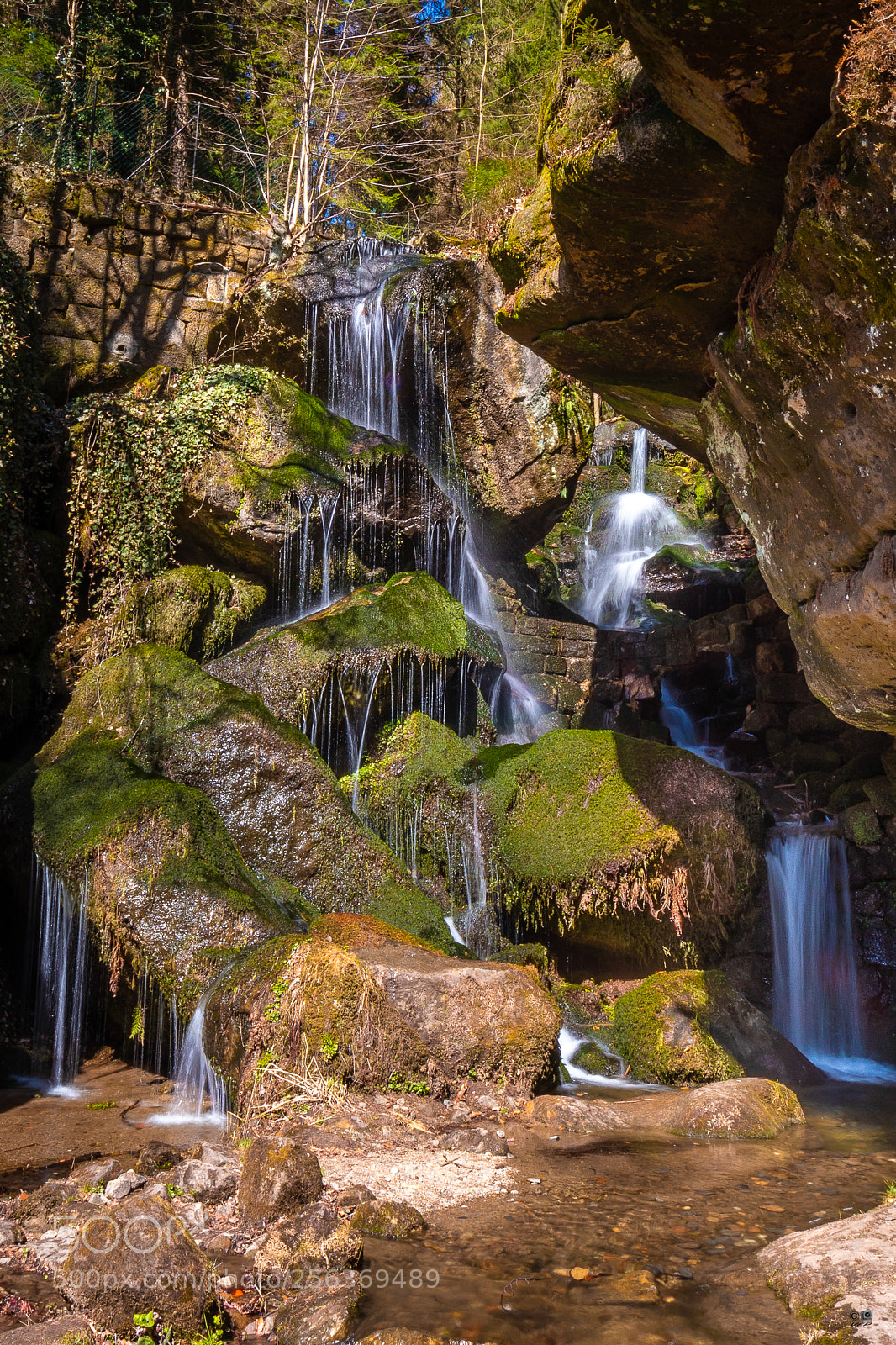 Canon EOS 5D Mark IV sample photo. Lichtenhainer wasserfall photography
