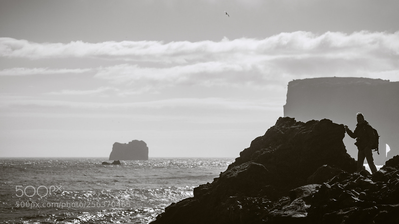 Canon EOS 5D Mark II sample photo. Man silhouette on icelandic photography