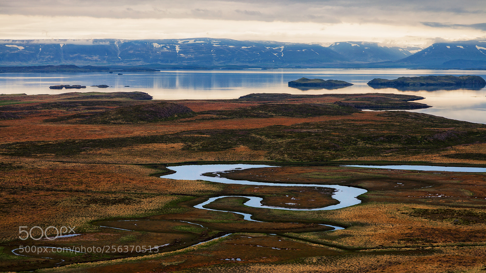 Canon EOS 5D Mark II sample photo. Icelandic landscape with small photography