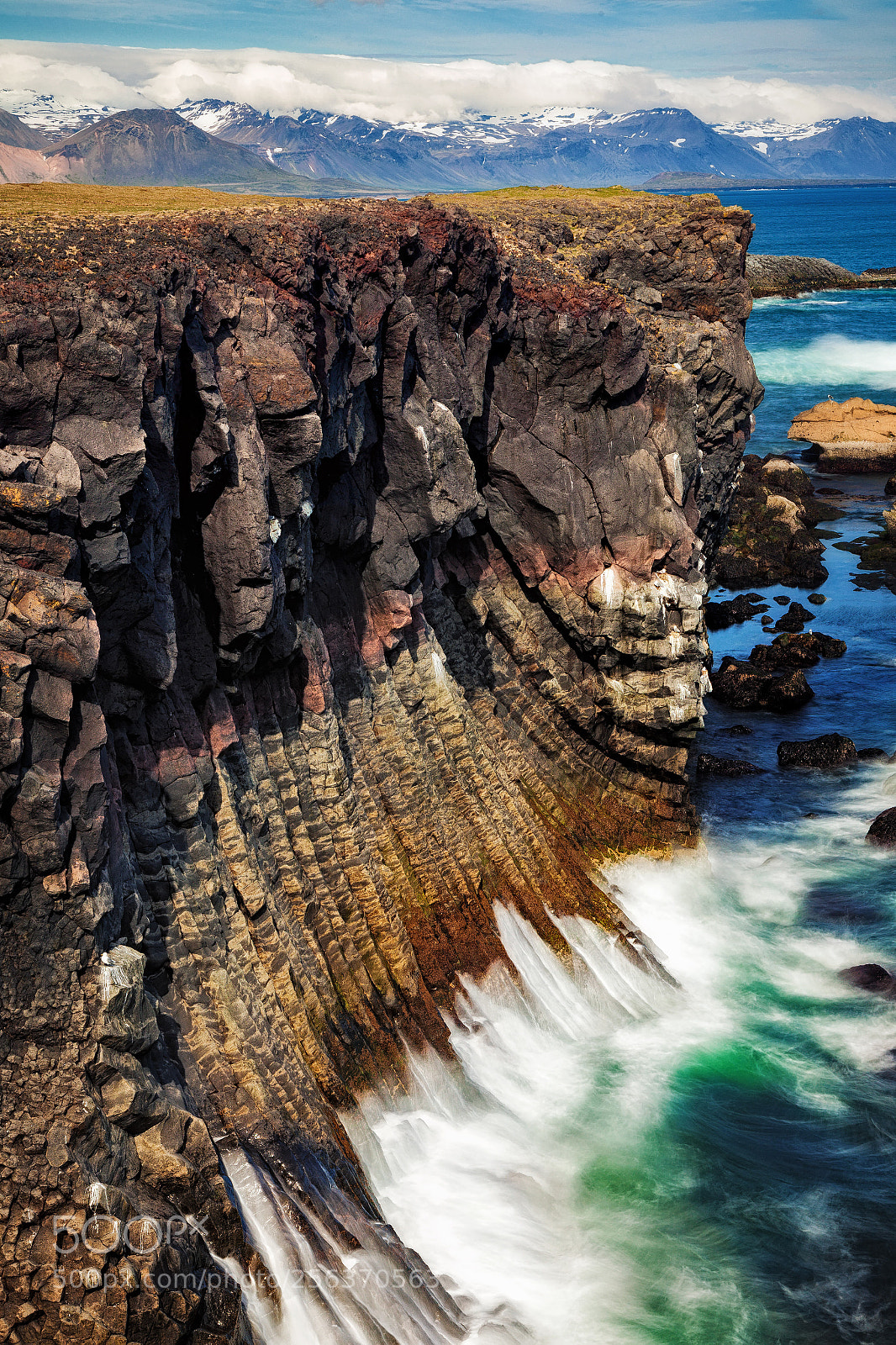 Canon EOS 5D Mark II sample photo. Basalt rock formations long photography
