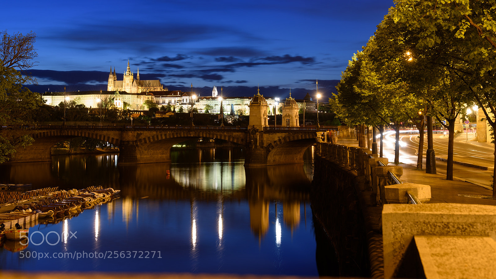 Nikon D750 sample photo. Dämmerung in prag photography