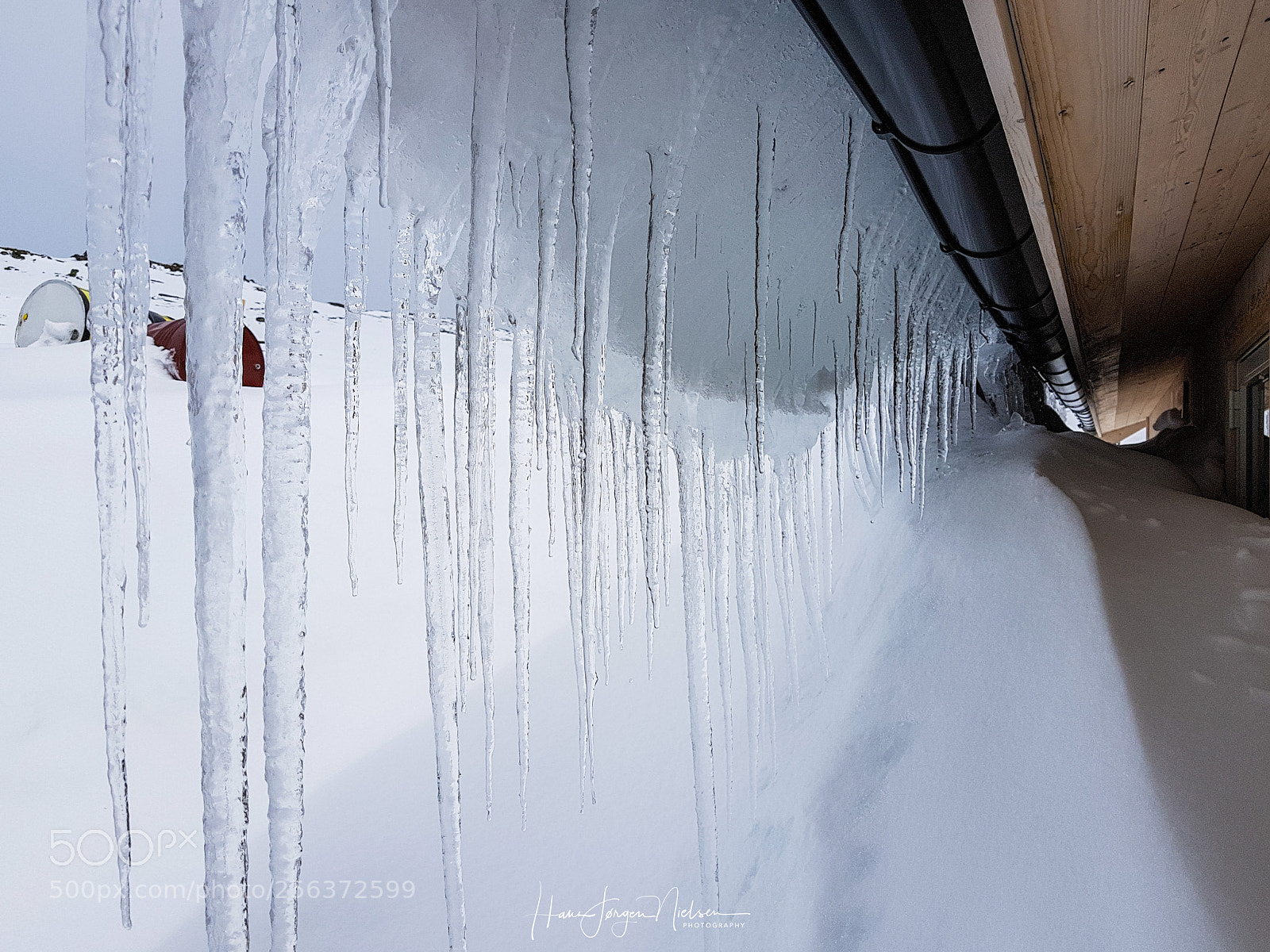 Samsung Galaxy S8+ sample photo. Icicles photography