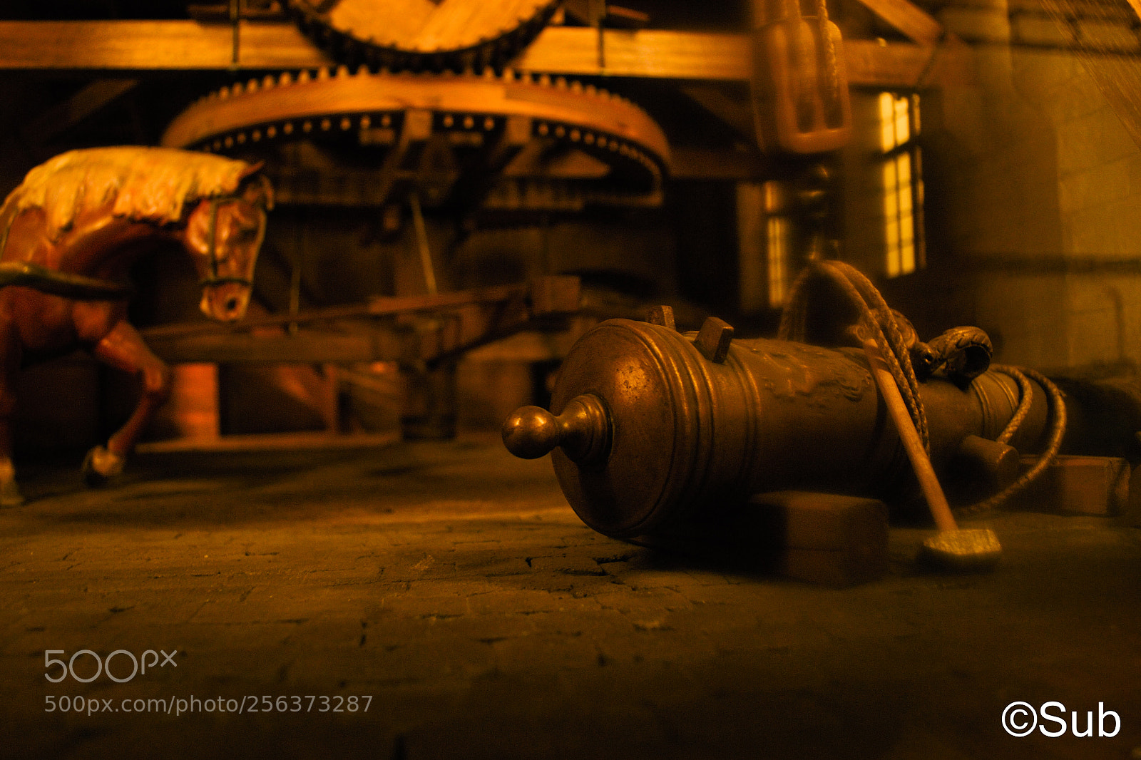 Nikon D3100 sample photo. Mechanical photography