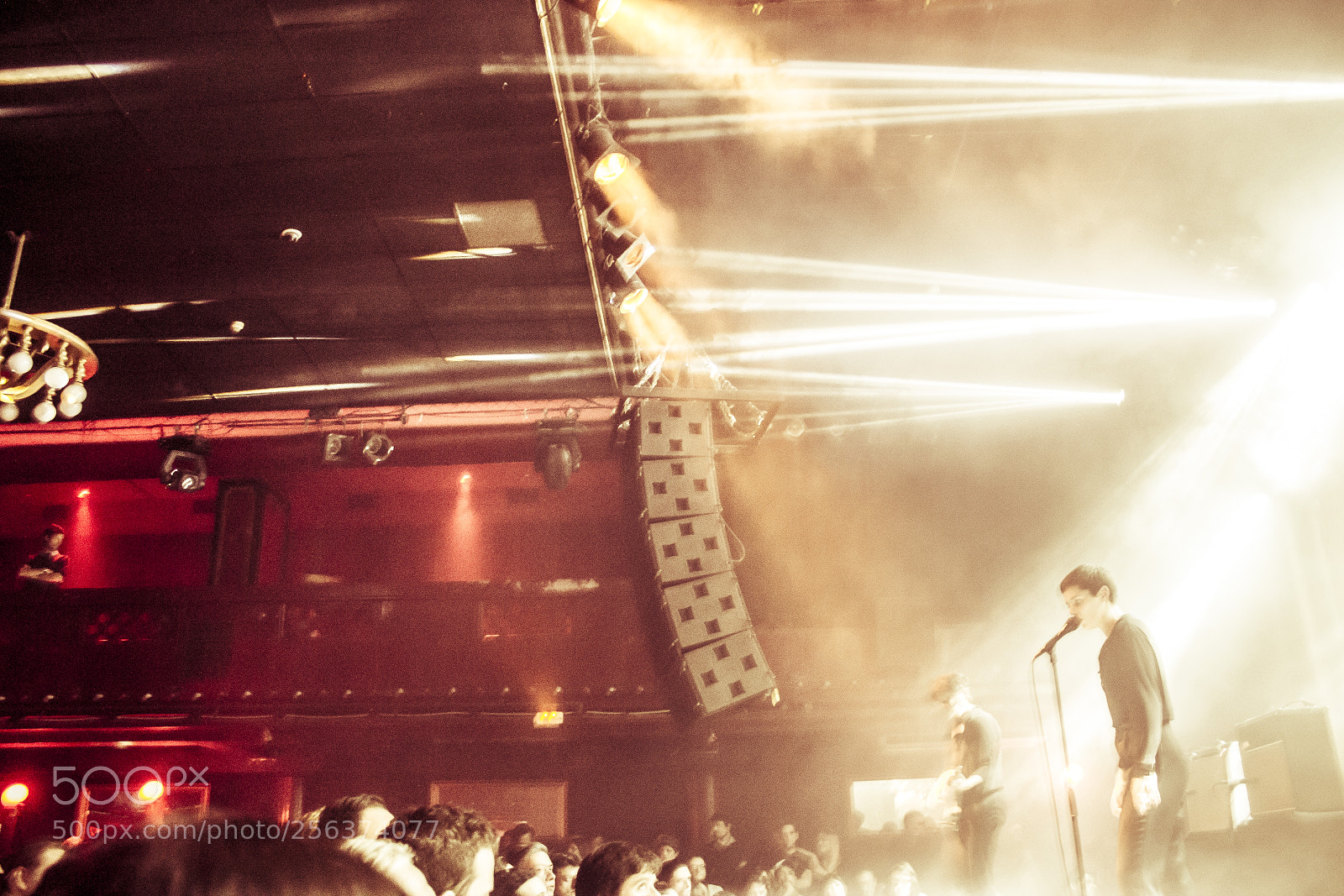Canon EOS 1100D (EOS Rebel T3 / EOS Kiss X50) sample photo. Savages sala apolo de photography