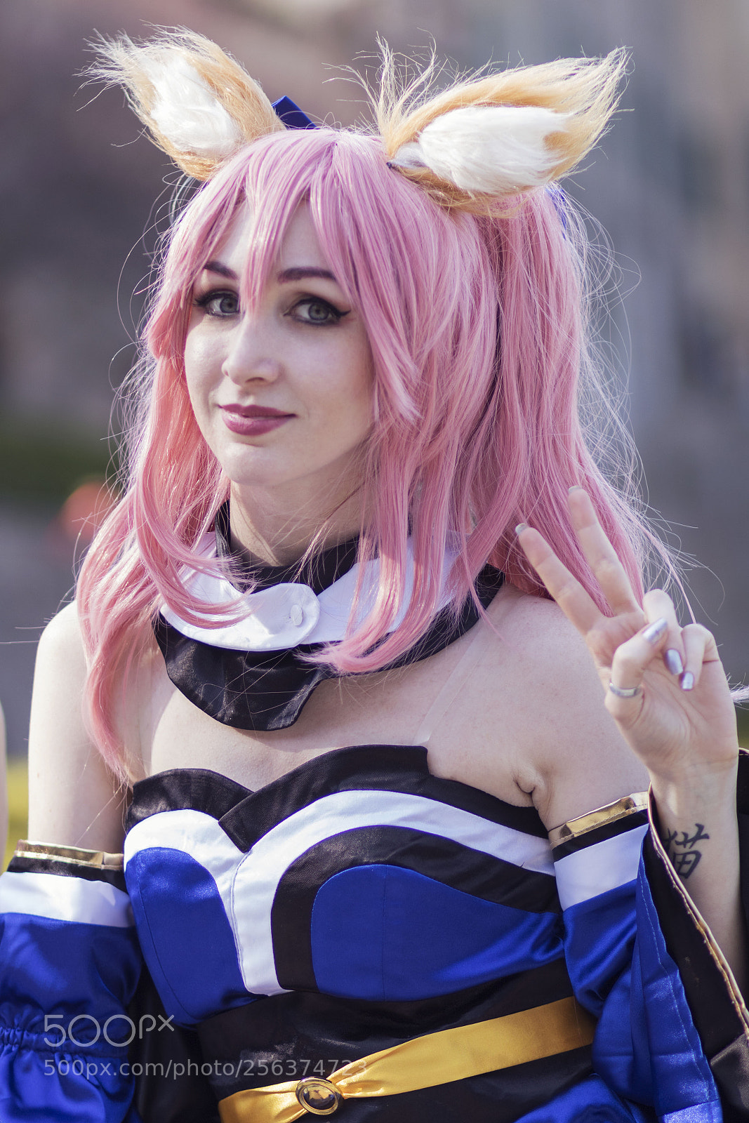 Canon EOS 760D (EOS Rebel T6s / EOS 8000D) sample photo. Volta mantovana in cosplay  photography