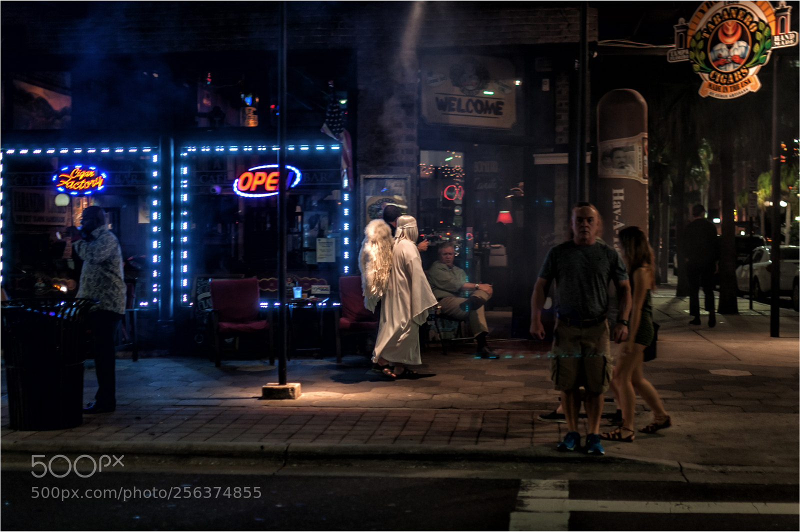 Nikon D90 sample photo. Walking angel, ybor city photography