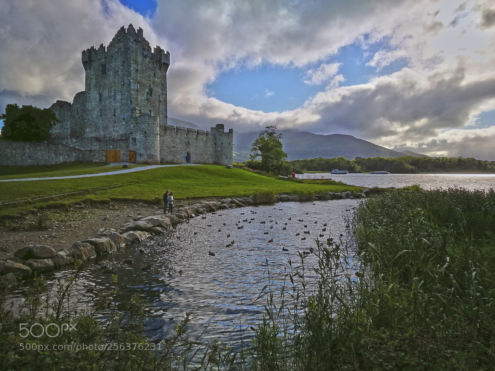 HUAWEI P9 sample photo. Ross castle photography