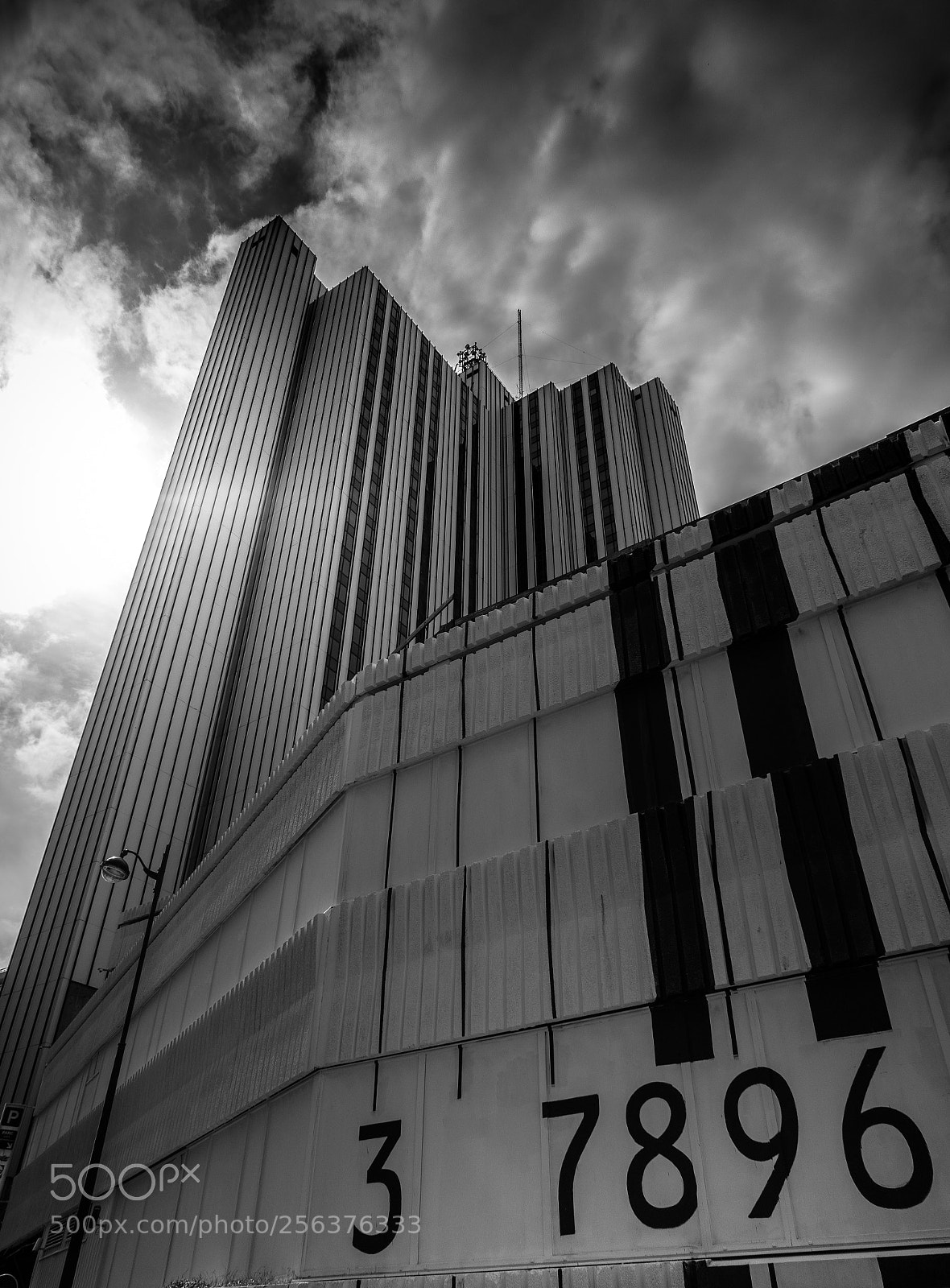 Panasonic Lumix DMC-GX8 sample photo. Monolith city photography