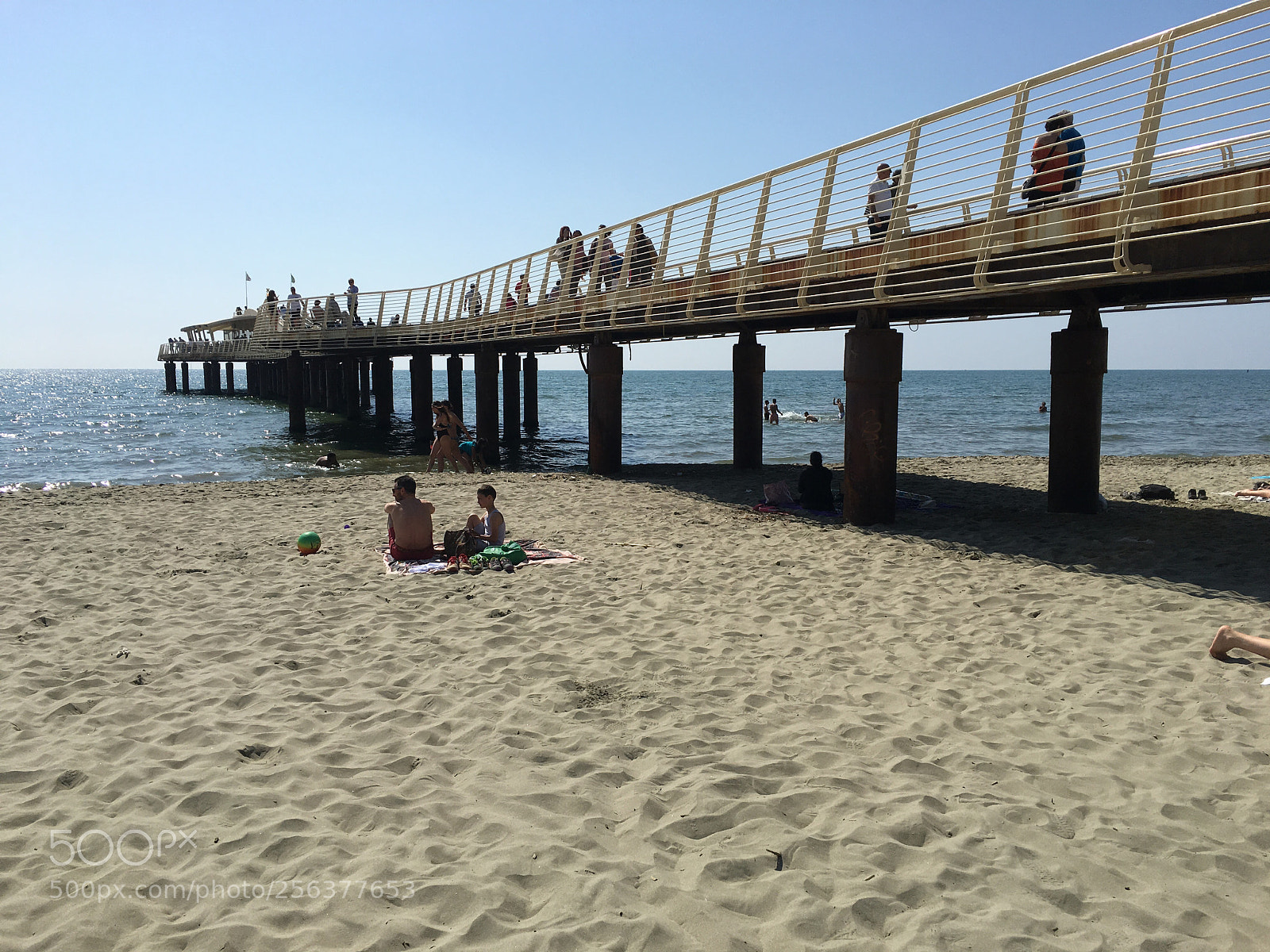 Apple iPhone 6s sample photo. Pontile  photography