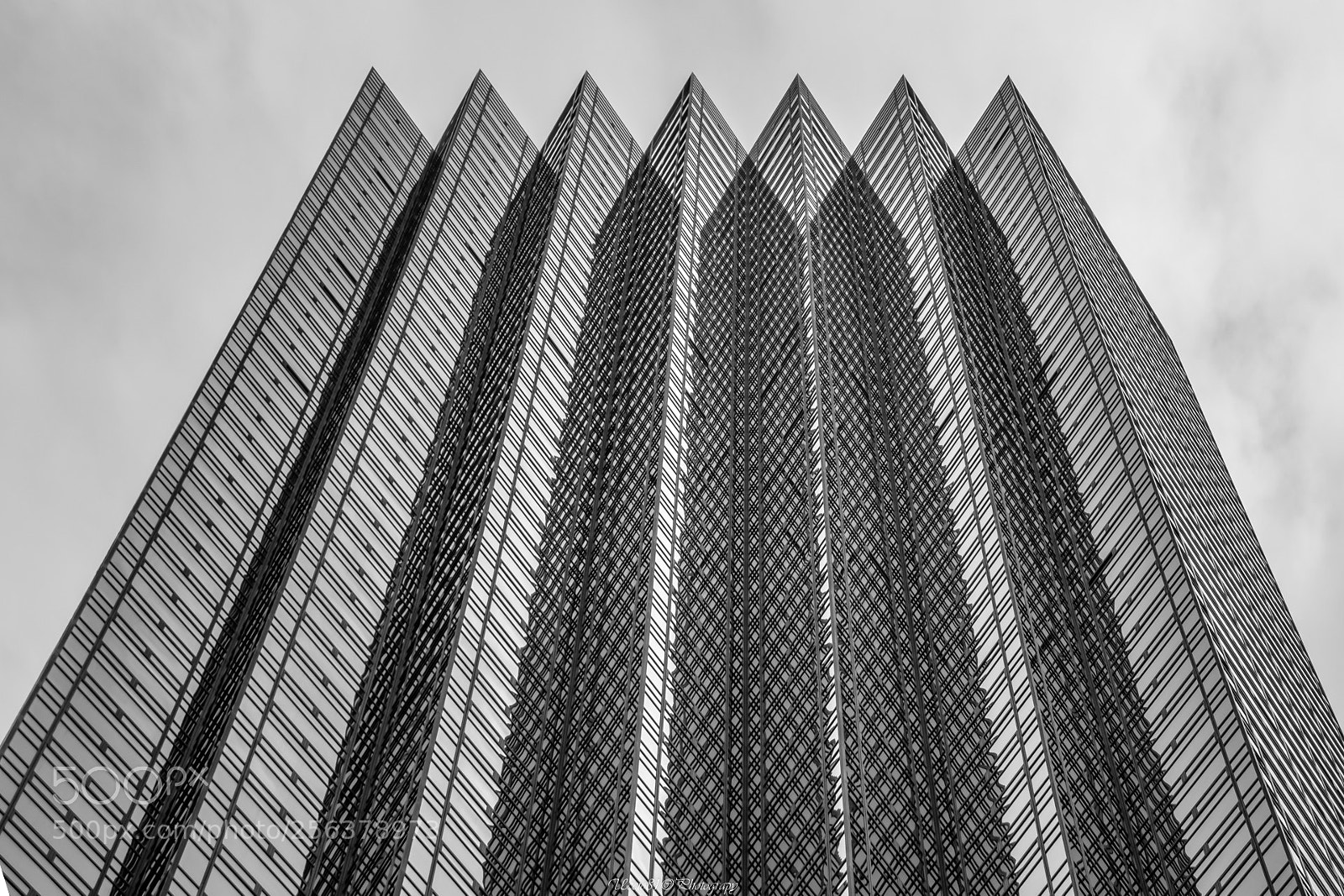 Sony SLT-A68 sample photo. Minimal - new york photography