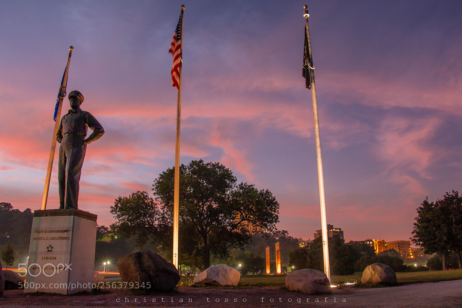 Canon EOS 70D sample photo. Monumento al general douglas photography