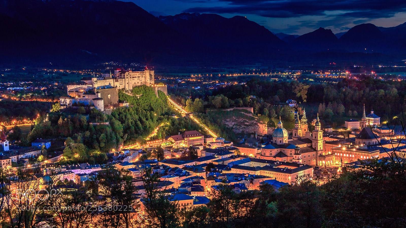 Canon EOS 70D sample photo. Salzburg / austria photography