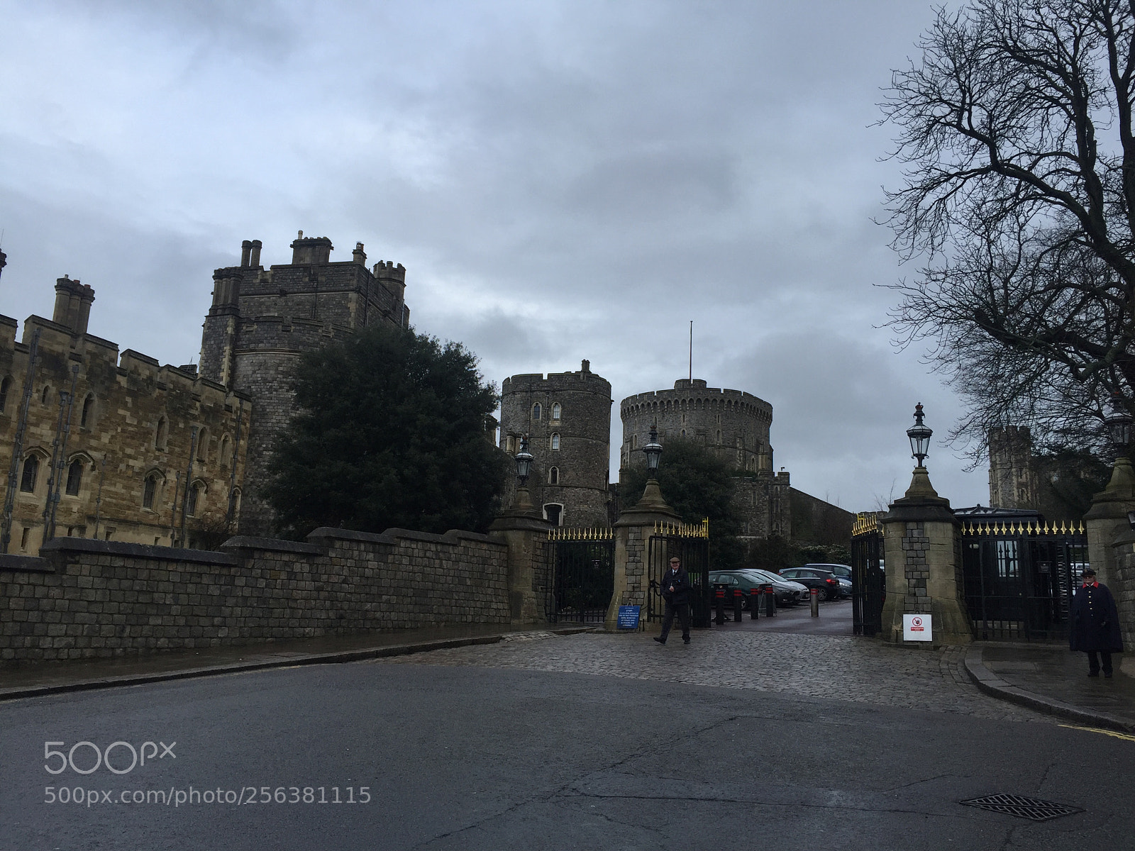 Apple iPhone 6 sample photo. Windsor, eton & hampton palace photography