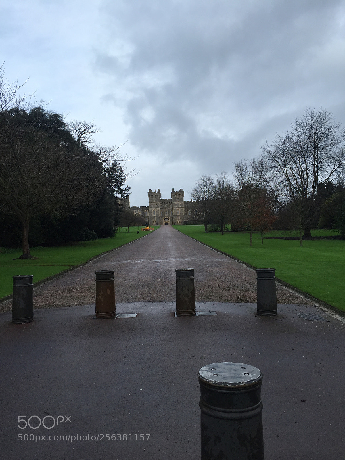 Apple iPhone 6 sample photo. Windsor, eton & hampton palace photography