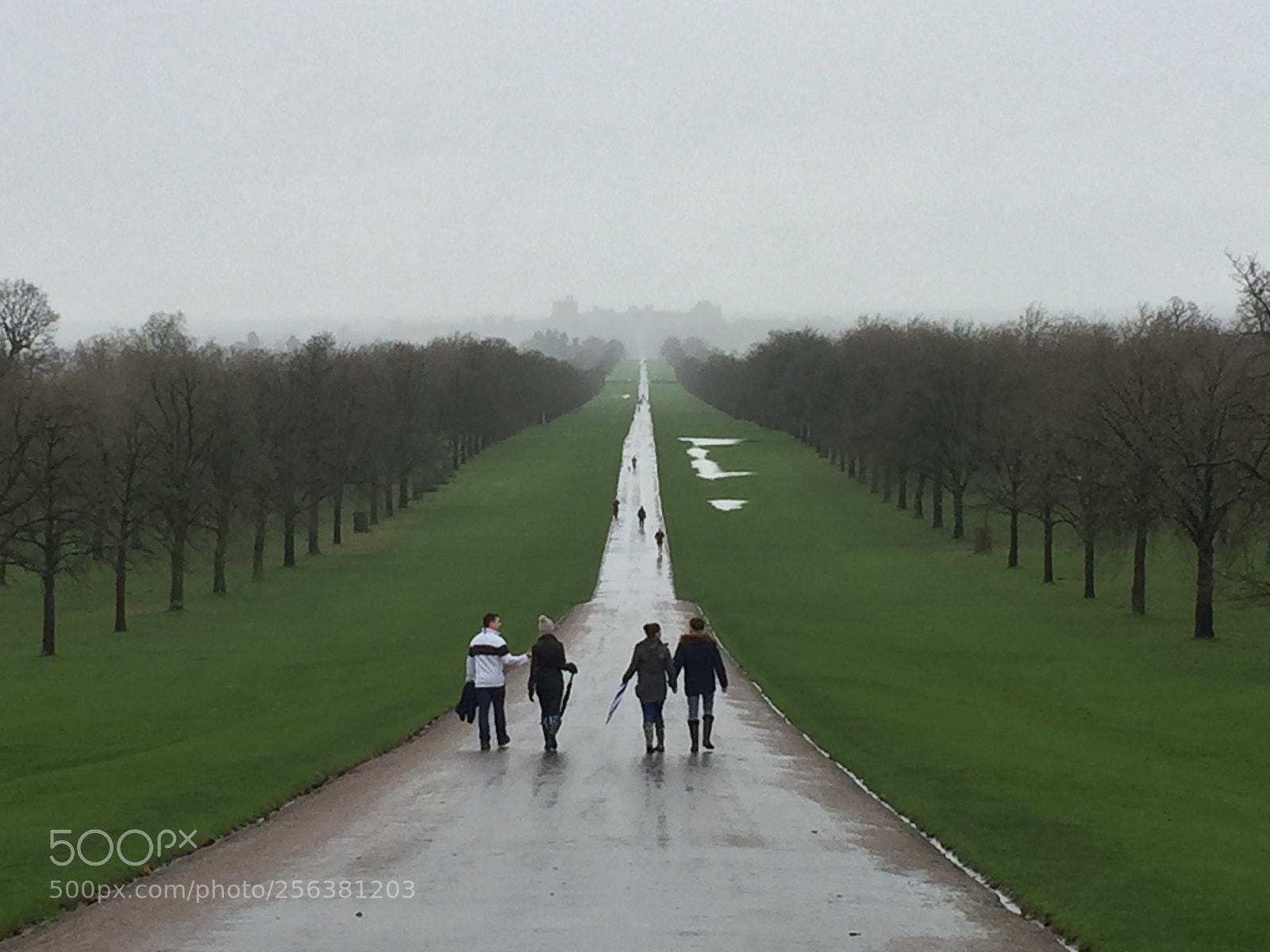 Apple iPhone 6 sample photo. Windsor, eton & hampton palace photography