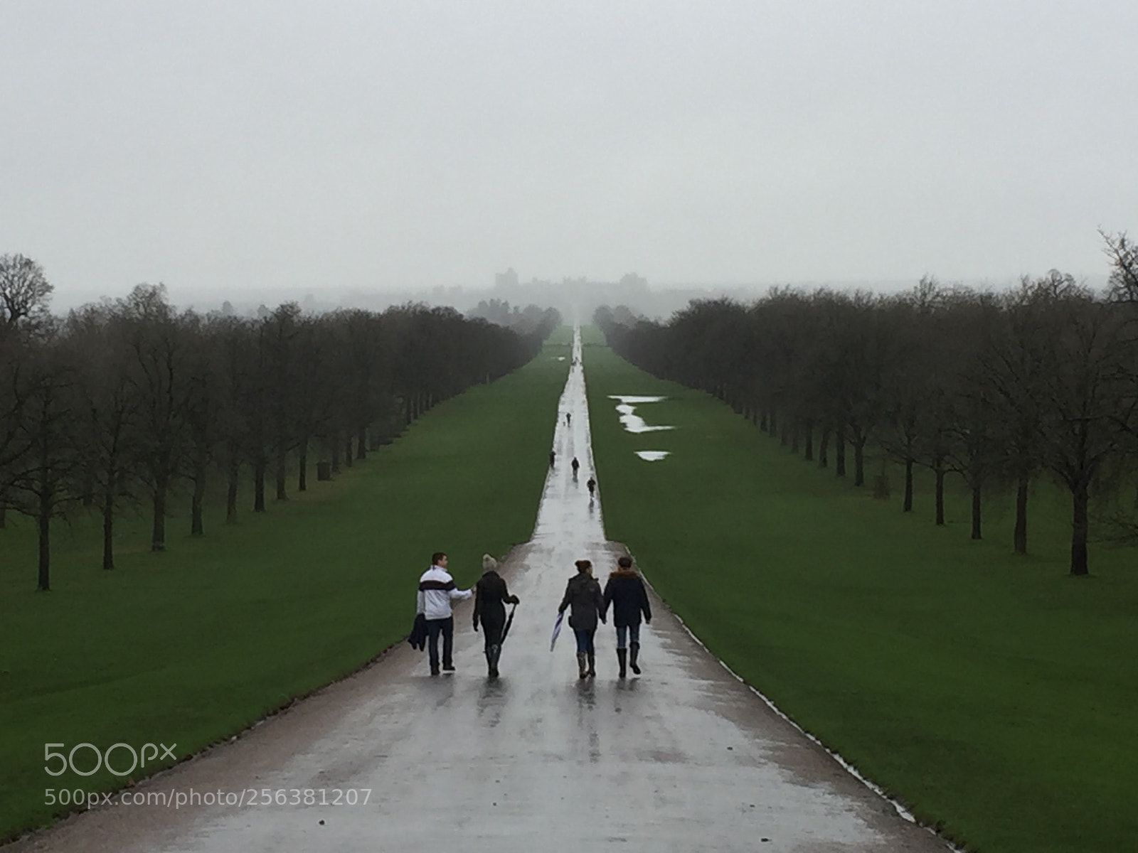 Apple iPhone 6 sample photo. Windsor, eton & hampton palace photography