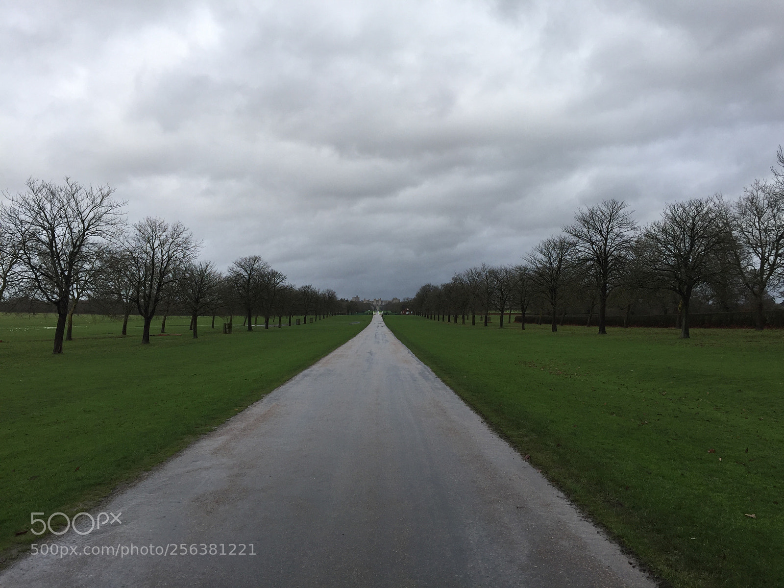 Apple iPhone 6 sample photo. Windsor, eton & hampton palace photography